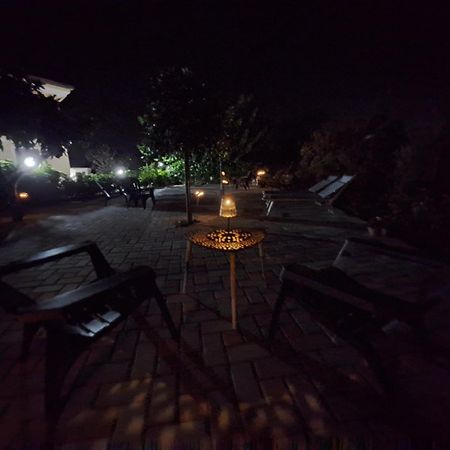B&B La Terrazza Degli Scrittori 라칼무토 외부 사진