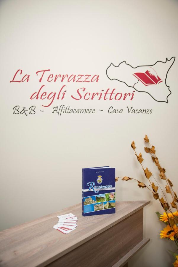 B&B La Terrazza Degli Scrittori 라칼무토 외부 사진
