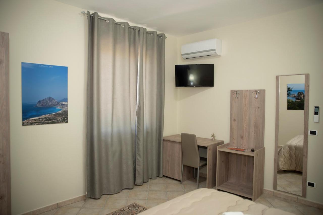 B&B La Terrazza Degli Scrittori 라칼무토 외부 사진